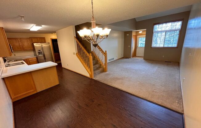 Stunning Woodbury Townhome in perfect location!