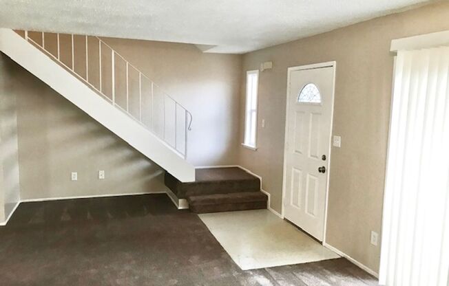 3 Bed 1.5 Bath Townhouse in Antioch -- COMING SOON !!!