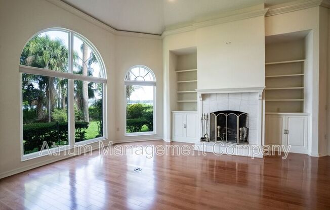 6136 DORA DR
