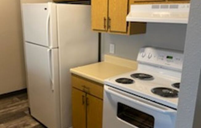 1 bed, 1 bath, 636 sqft, $710, Unit 507-111