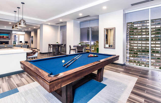 Resident Lounge with Billiards