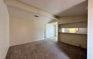 2 beds, 1 bath, 1,030 sqft, $850, Unit B