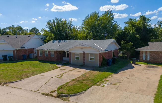 Beautifully Updated 5-Bedroom Home in Midwest City