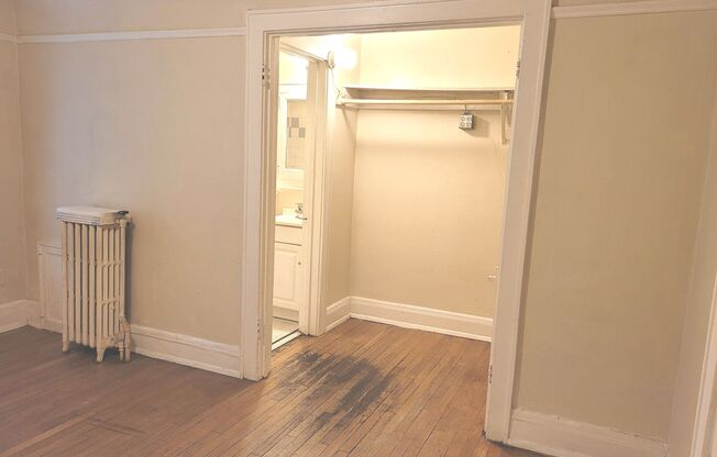 Studio, 1 bath, $775, Unit 103