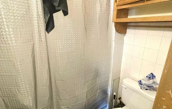 Studio, 1 bath, $750