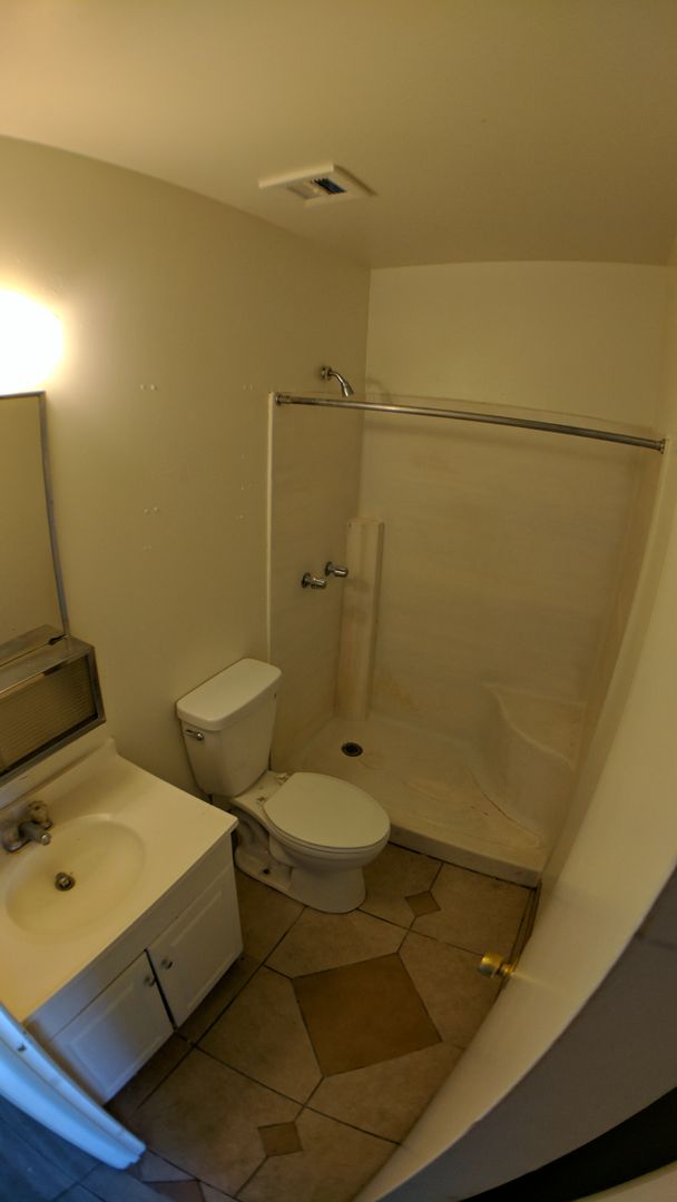 Great Location - Close to UA - Air Conditioned - 1bed & 1bath