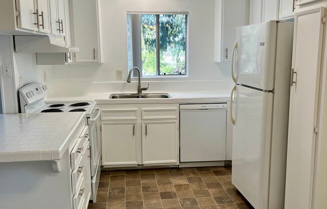 3 Bed/ 2 Bath Clairemont Mesa