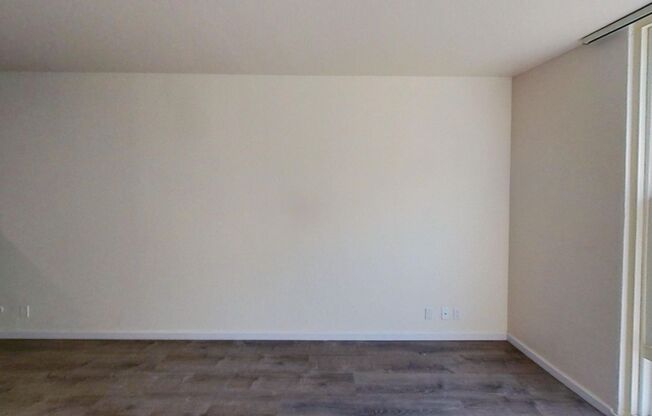1 bed, 1 bath, 454 sqft, $2,495, Unit 11