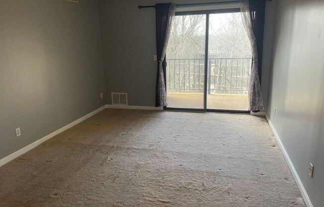 2 beds, 2 baths, $2,050, Unit Unit 409