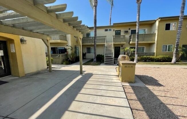 2 beds, 1.5 baths, $2,395