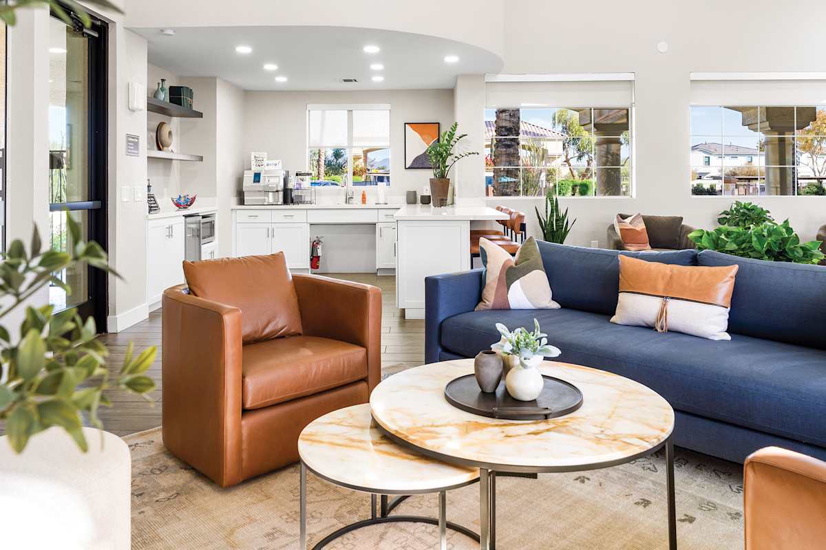 Welcome to Sonterra Apartments at Paradise Valley