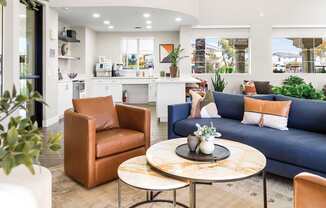Clubhouse with complimentary Wi-Fi and coffee bar - Sonterra Apartments at Paradise Valley