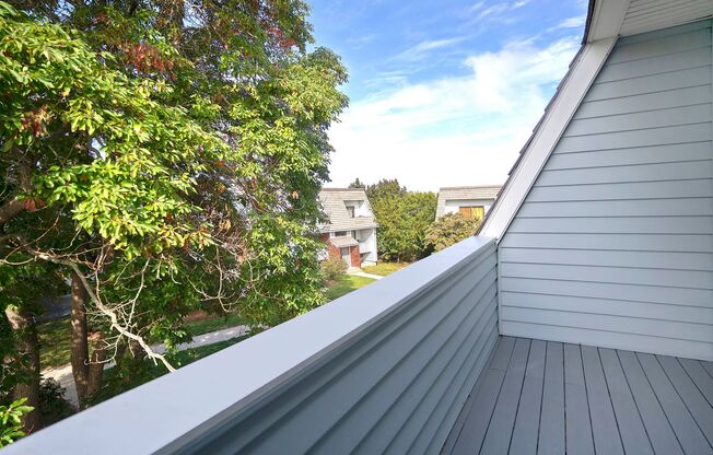 2 beds, 1 bath, 1,050 sqft, $2,800, Unit 74-6