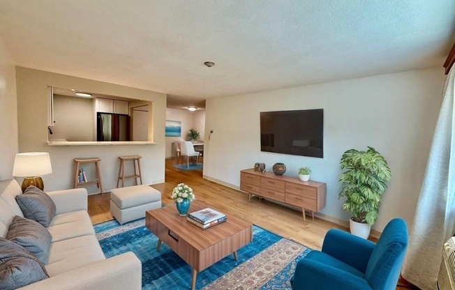 1 bed, 1 bath, 999 sqft, $1,900, Unit 4L