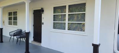 1 bed, 1 bath, 650 sqft, $2,300