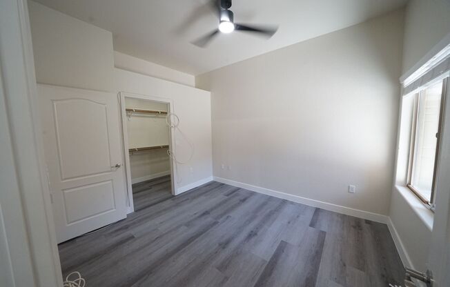2 beds, 2 baths, $1,550, Unit Building 10