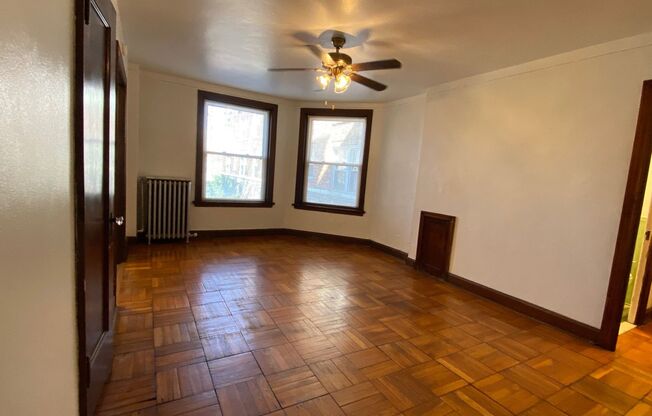 Studio, 1 bath, 400 sqft, $825, Unit 111