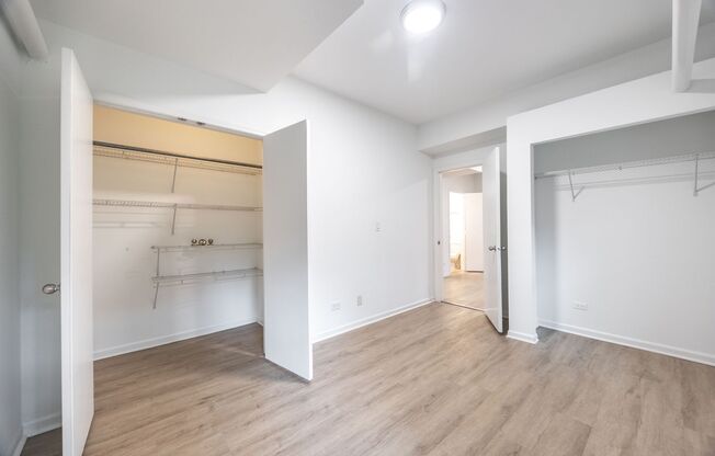 2 beds, 1 bath, $1,895, Unit 101