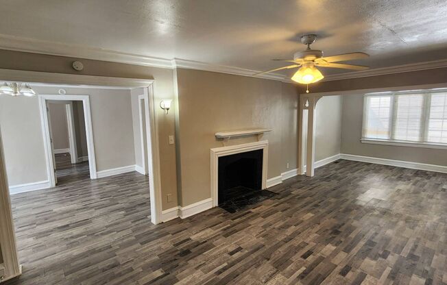 3372 Colwyn Rd