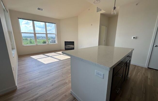 2 beds, 2 baths, 1,189 sqft, $1,849, Unit 143-101