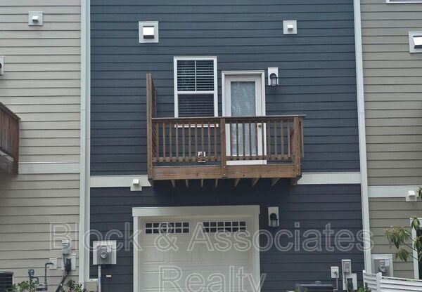 451 CAROLINA SPG BLVD
