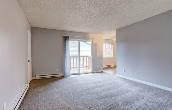 2 beds, 1 bath, 836 sqft, $1,495, Unit 37