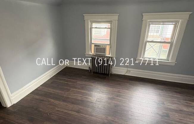 352 S 10 AVE