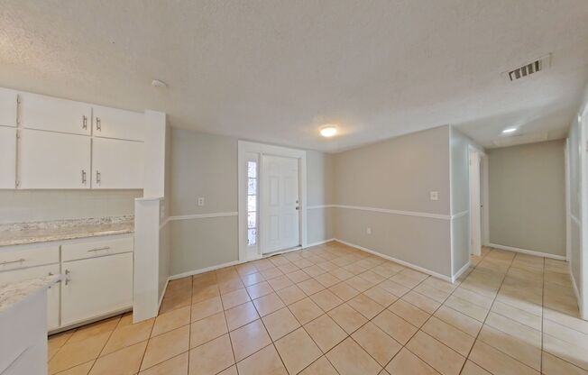 Unique 4/2 with In-law Apartment