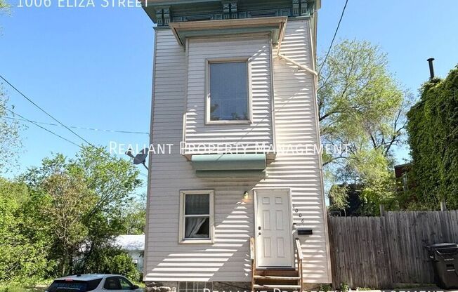 1006 ELIZA ST