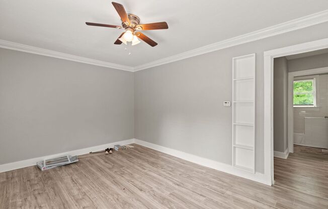 West Side - Close to Atlanta Belt Line - $1295.00 2 bedroom/1 bath Duplex