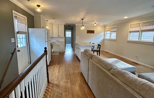 Charming 2-Bedroom, 2.5-Bathroom Home in Richmond Heights