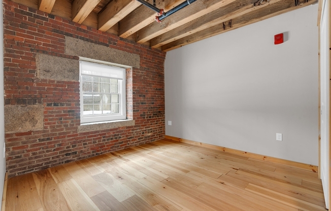 1 bed, 1 bath, 600 sqft, $2,725, Unit 124
