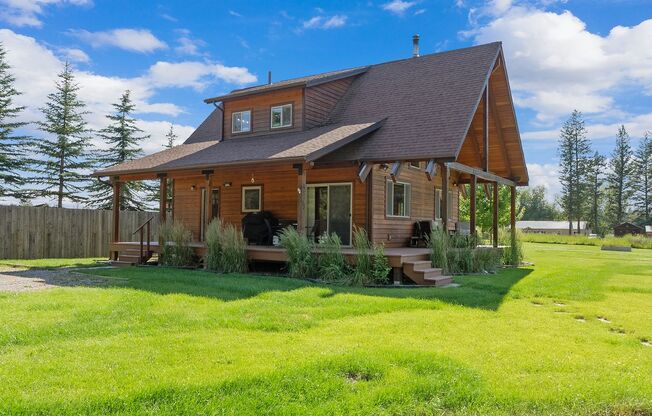 Welcome to Your Mountain Retreat in Columbia Falls, Montana that Sleeps 8!