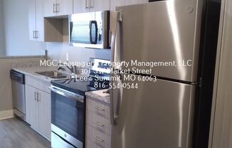 Studio, 1 bath, $957, Unit 5710-1E NE 80th Ter