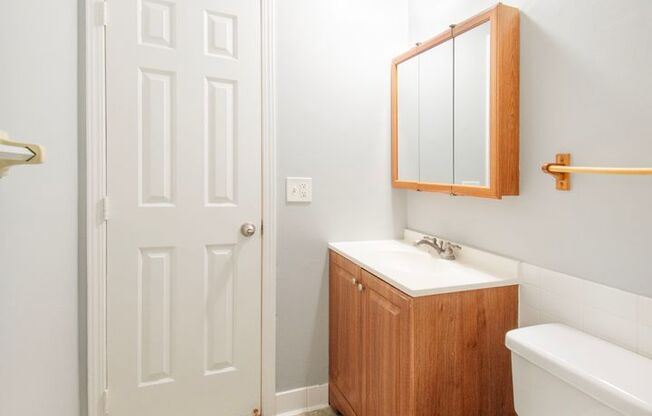 2 beds, 1 bath, 954 sqft, $1,380, Unit 206