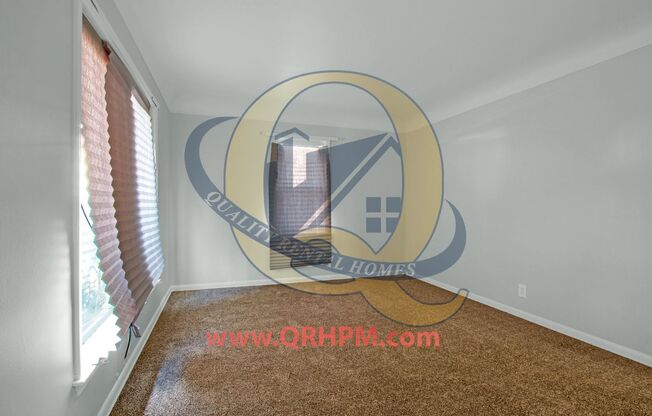 Charming Flint Home - Available Now!   2 Weeks Free Rent!