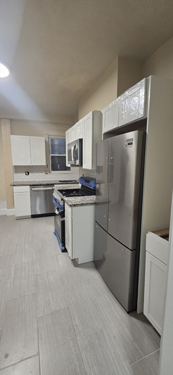 14 Quint Ave Apt 1A
