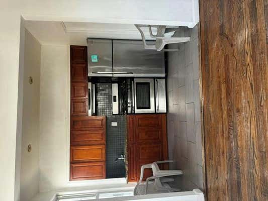 3 beds, 1 bath, 1,000 sqft, $2,899