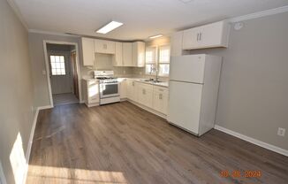 2 beds, 1 bath, $1,200