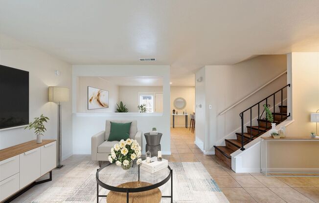 Remodeled townhouse - Available now!