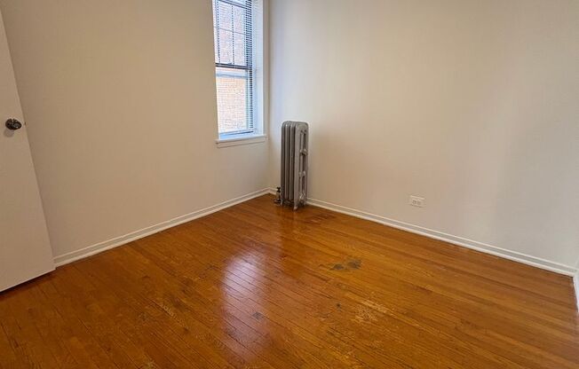 3 beds, 2 baths, 1,164 sqft, $1,475, Unit CA 127-3