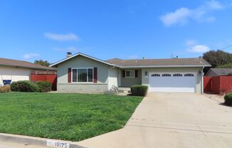 Great one story home in North Salinas - Bellinzona Ave.
