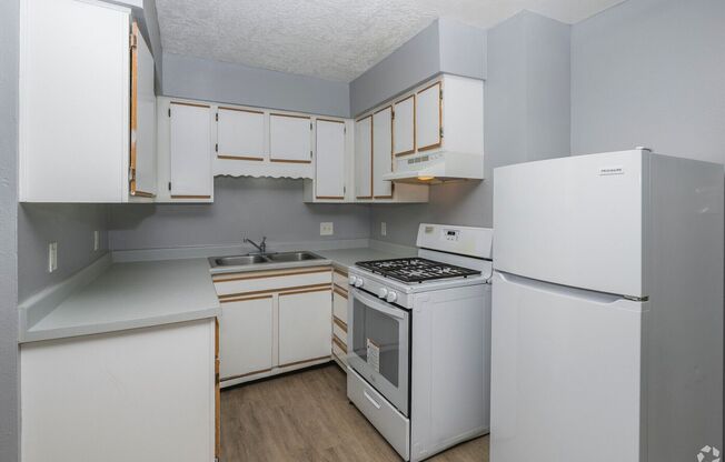 Studio, 1 bath, 378 sqft, $749, Unit 212