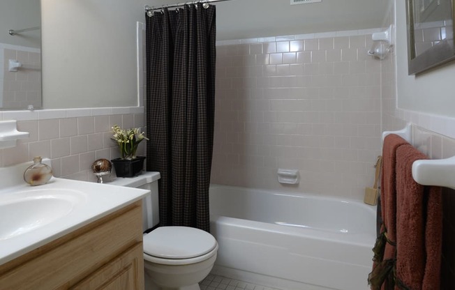 Large bathroom with full size bathtub at Liberty Gardens Apartments, Baltimore