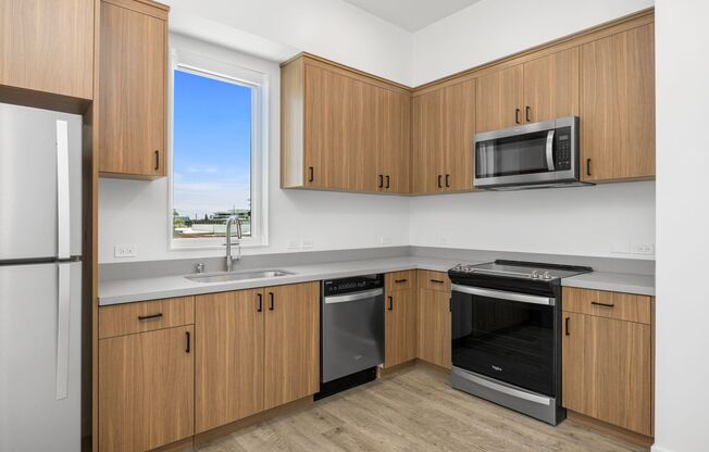2 beds, 1 bath, 1,041 sqft, $2,250, Unit 105