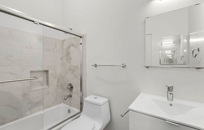 2 beds, 2 baths, 912 sqft, $2,895, Unit 309