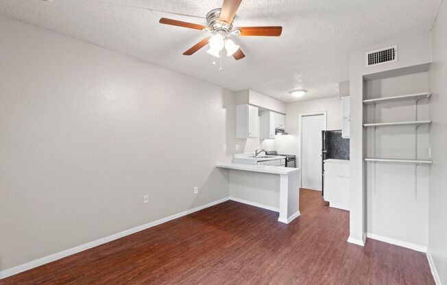 1 bed, 1 bath, 525 sqft, $1,149, Unit 108