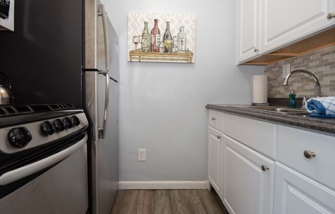 811 S. Negley Avenue