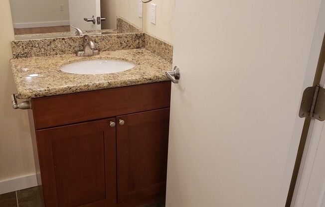 Studio, 1 bath, 410 sqft, $1,395, Unit 108