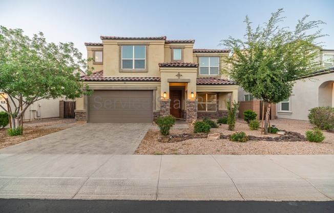 1930 E ROBB LN